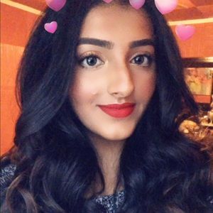 Meet your Posher, Meryem